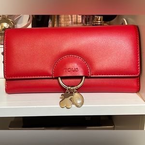 TOUS   NWOT : wallet red super cute